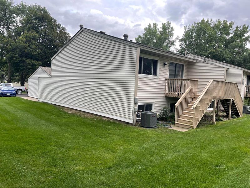 12238 Eagle St NW, Coon Rapids, MN 55448