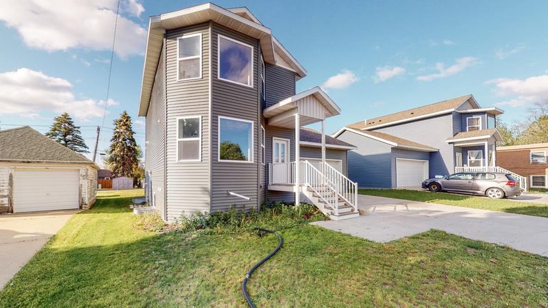 206 W Main St, Dodge Center, MN 55927