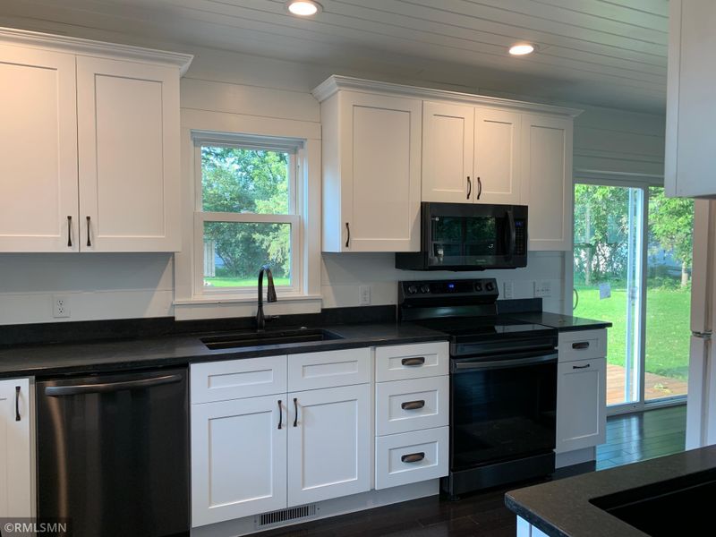 234 4th St N, Brownton, MN 55312