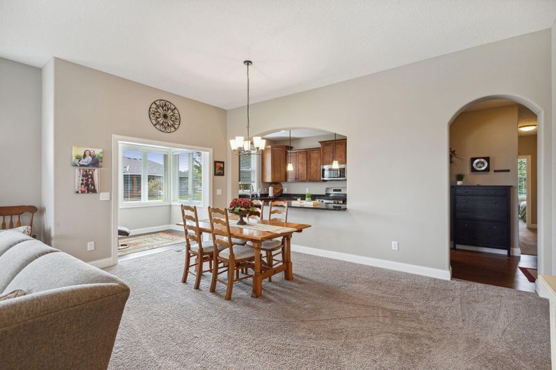 1165 Willowbrook Cir, Delano, MN 55328