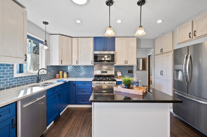 7991 Halifax Ave N, Brooklyn Park, MN 55443