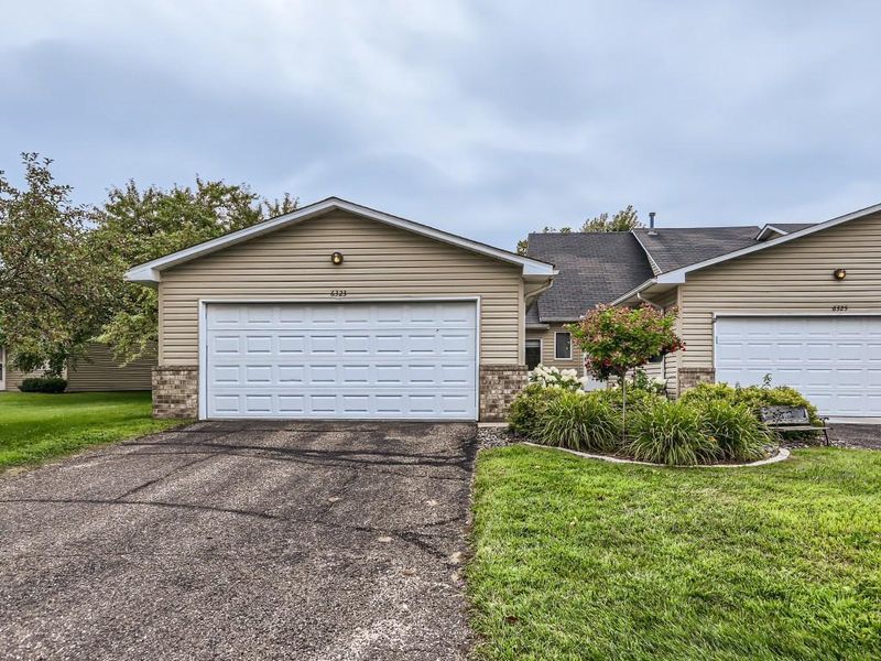 6323 Vera Cruz Ln N, Brooklyn Park, MN 55429