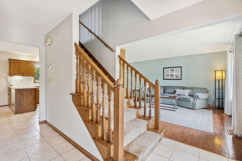 761 Eagle Ridge Trl, Stillwater, MN 55082