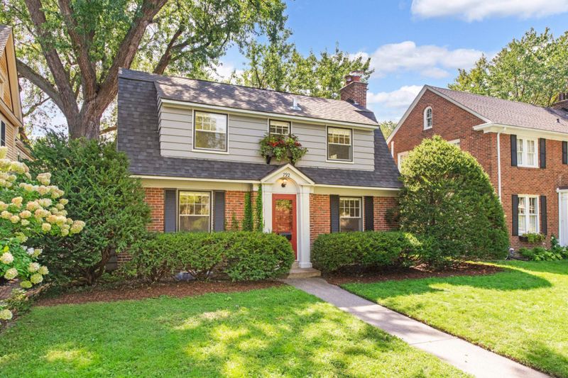 792 Goodrich Ave, Saint Paul, MN 55105