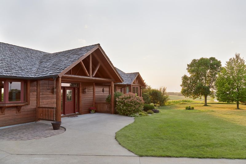 20804 Vernon Ave, Prior Lake, MN 55372