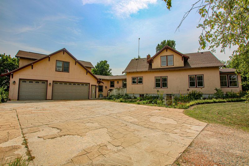 2490 Geneva Rd NE, Alexandria, MN 56308