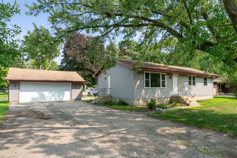 6748 Douglas Dr N, Brooklyn Park, MN 55429