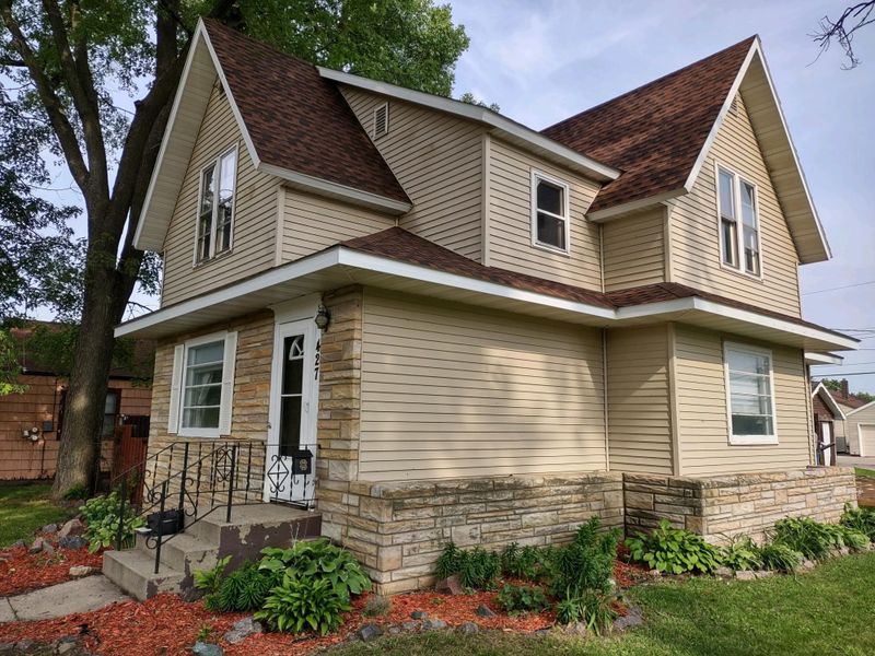 427 E Schlieman Ave, Appleton, MN 56208