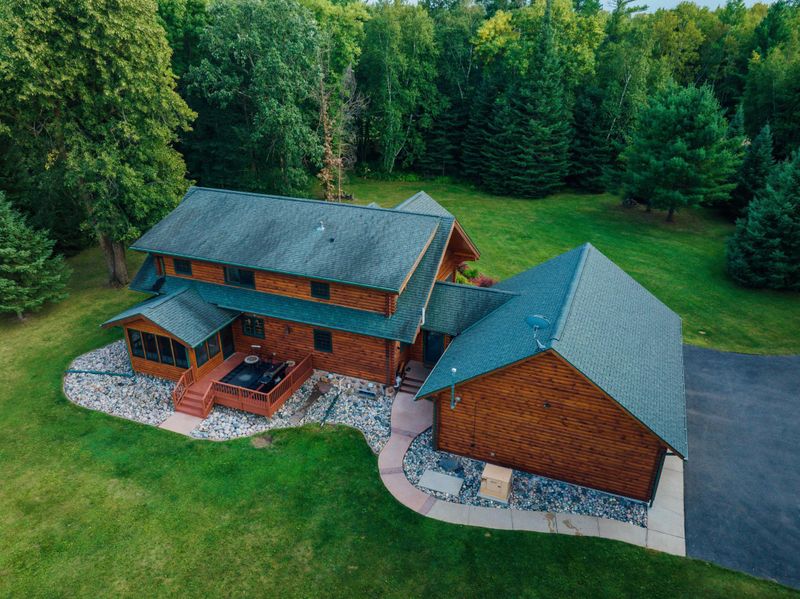 22882 370th St, Bagley, MN 56621