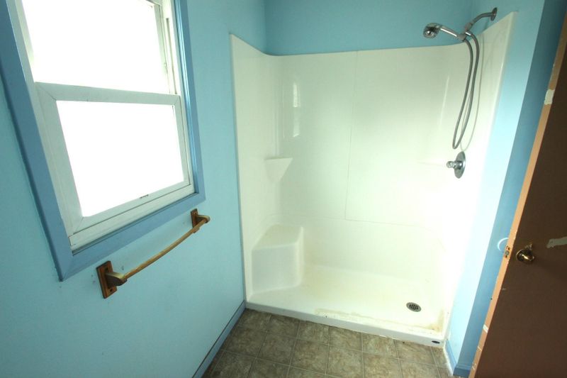 119 Oak St S, Sauk Centre, MN 56378
