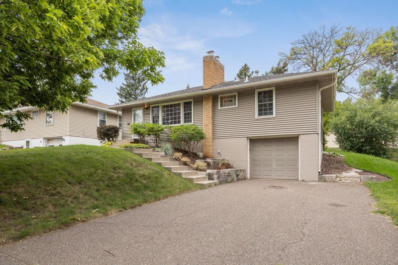1326 Independence Ave S, Saint Louis Park, MN 55426