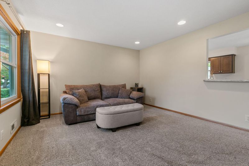 8435 87th St S, Cottage Grove, MN 55016
