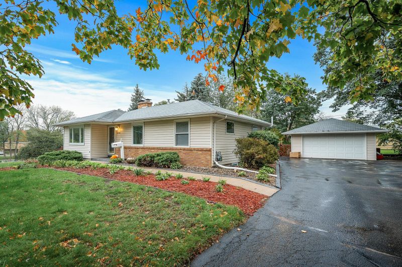 1624 Towne Ter, Bloomington, MN 55431
