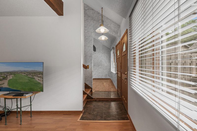 1625 N Brenner Ps, Fridley, MN 55432