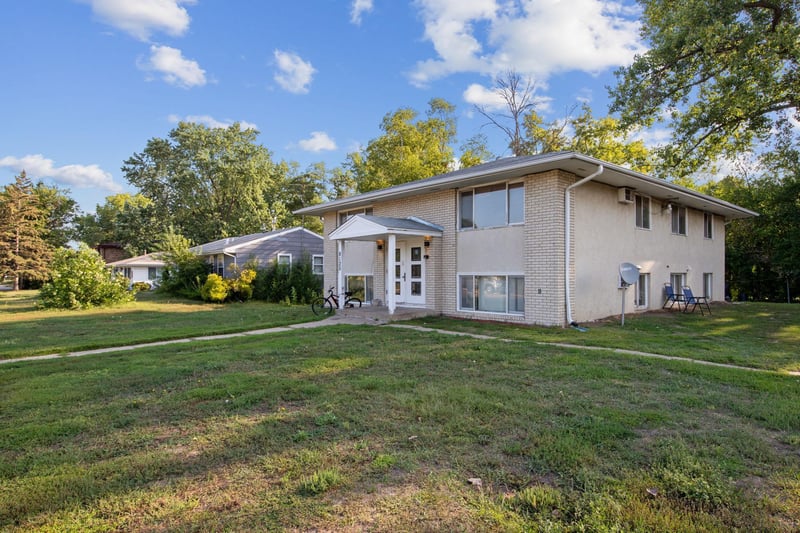 0 12th Ave S, Bloomington, MN 55425