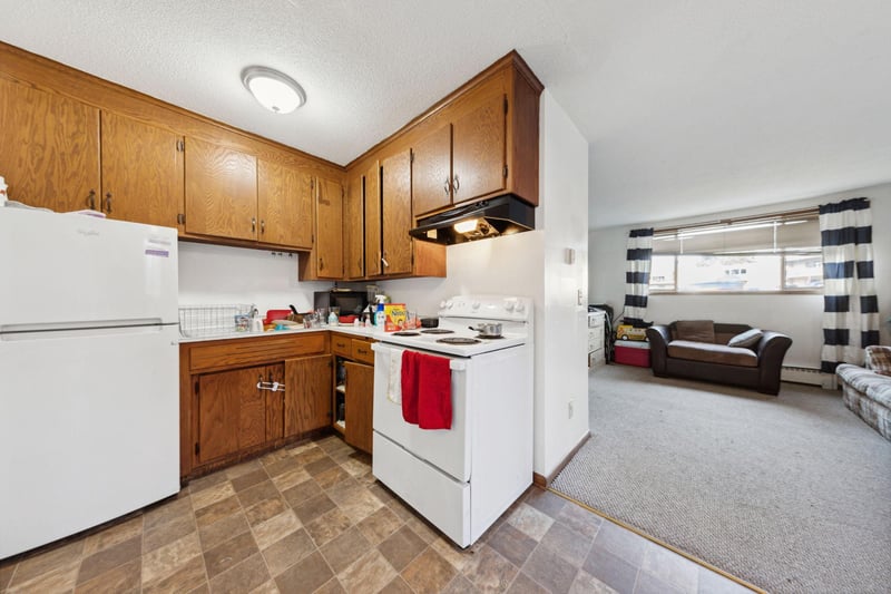 0 12th Ave S, Bloomington, MN 55425