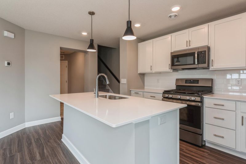 10956 Glacier Ln N, Maple Grove, MN 55369