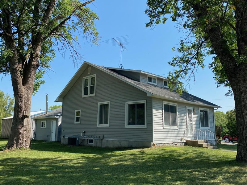 6502 6th Ave, New Auburn, MN 55366
