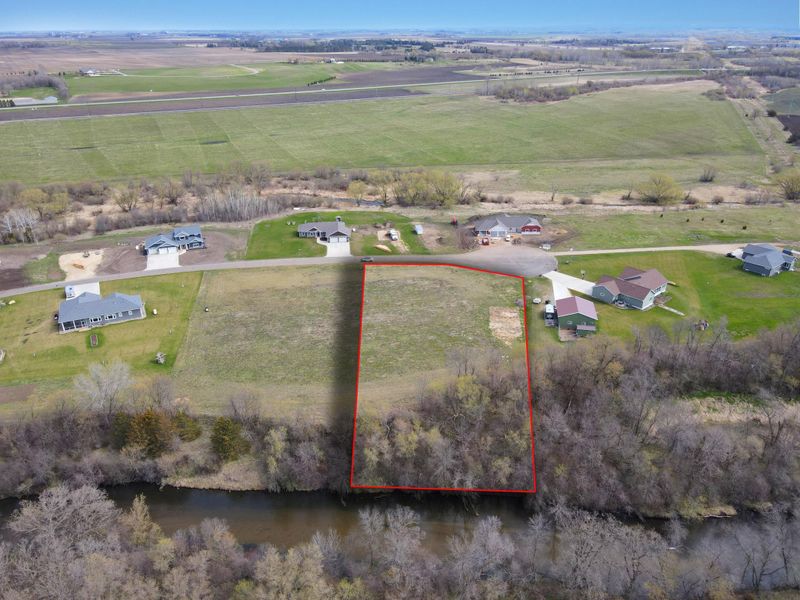 31193 River Heights Ct, Paynesville, MN 56362