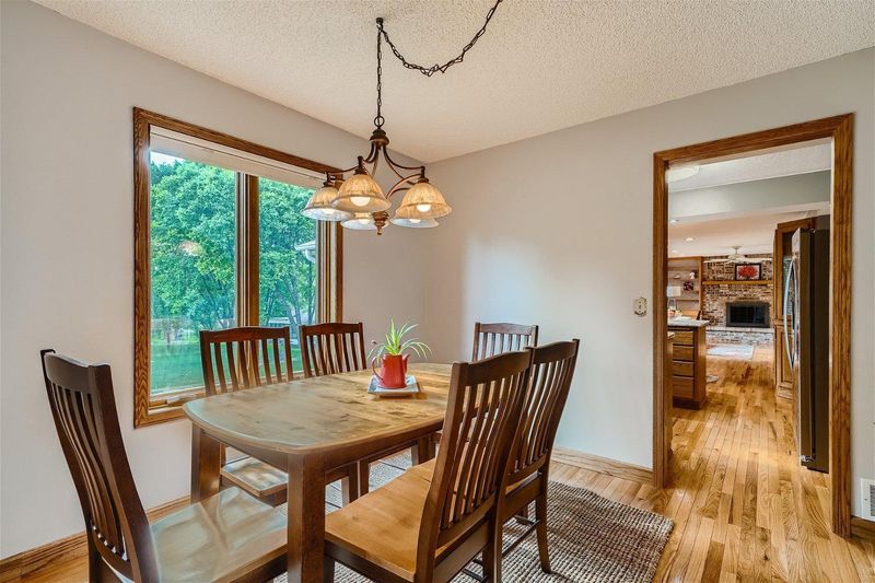8335 Passfield Turn, Maple Grove, MN 55311