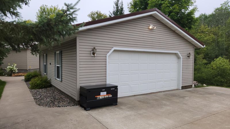 24591 Tioga Beach Rd, Cohasset, MN 55721