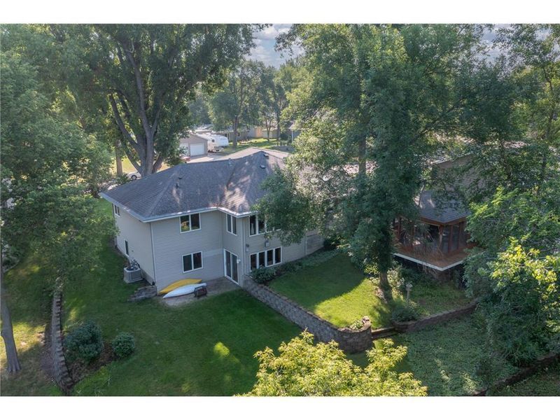 223 Sylvan Dr, Fairmont, MN 56031