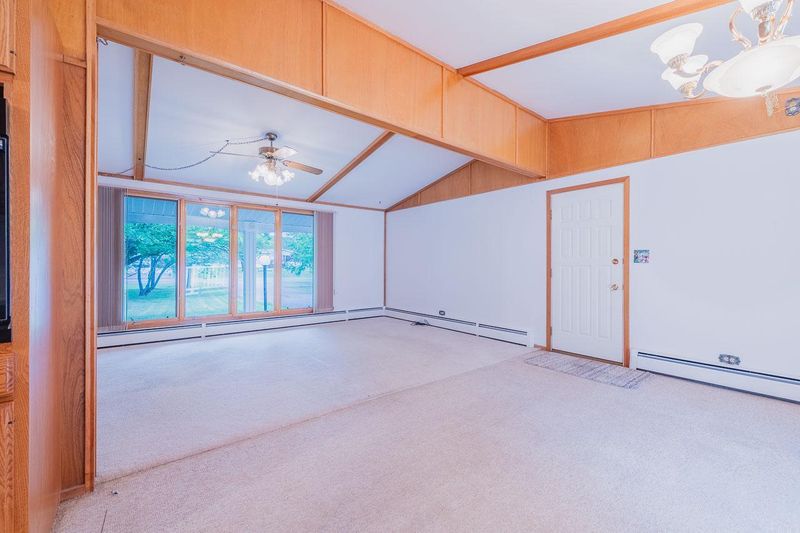 501 E 3rd Ave S, Aurora, MN 55705