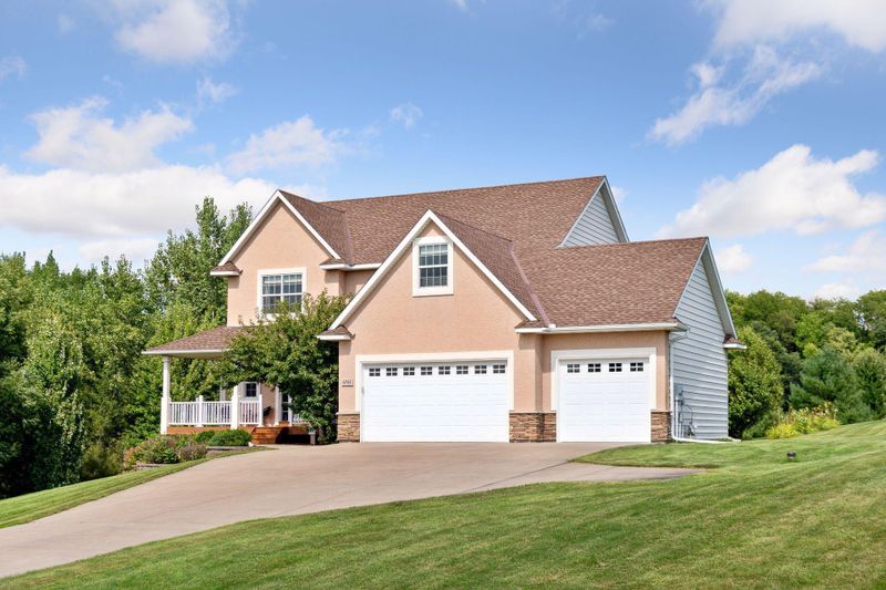 6755 Kane Ave, Prior Lake, MN 55372