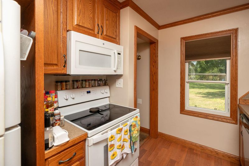 2015 7th Ave NE, Austin, MN 55912