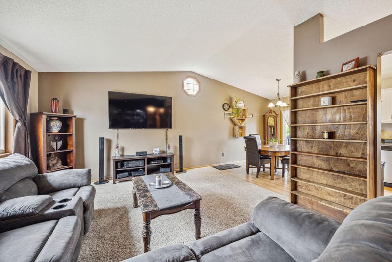 1124 Manitou St, Big Lake, MN 55309