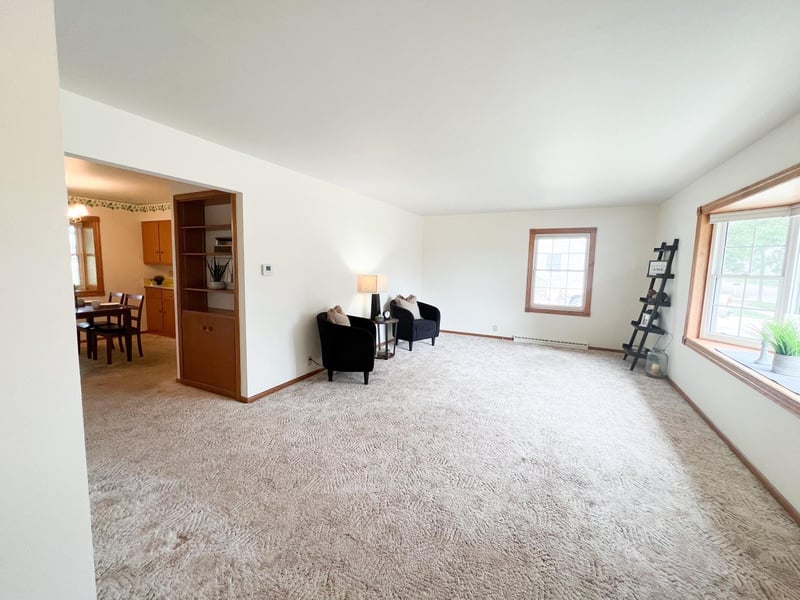607 5th Ave, Wilmont, MN 56185