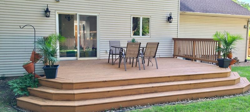 720 Mcknight Rd S, Maplewood, MN 55119