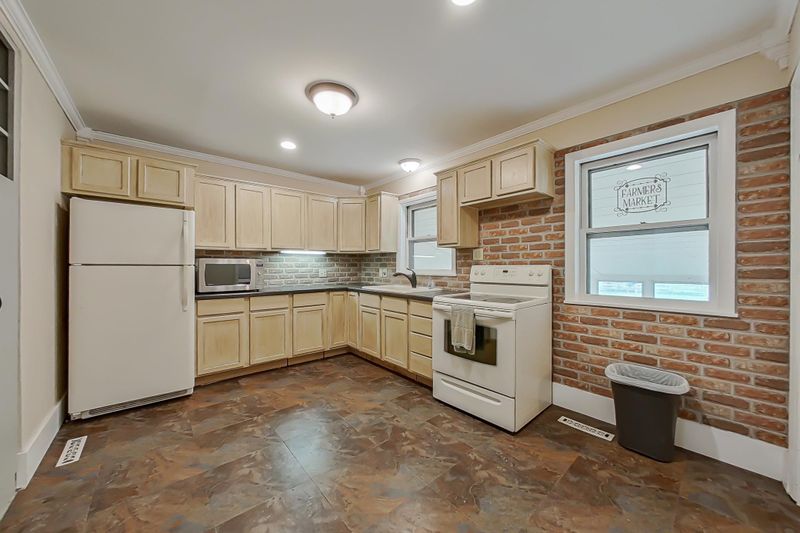 606 2nd Ave NW, Kasson, MN 55944