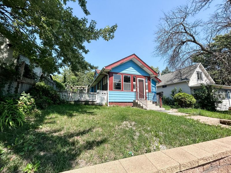 61 Maryland Ave E, Saint Paul, MN 55117