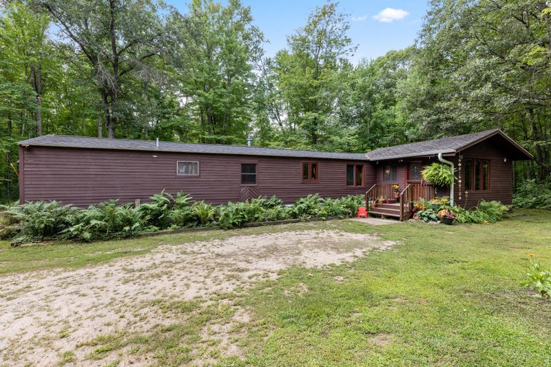 12589 Silver Lake Rd, Merrifield, MN 56465