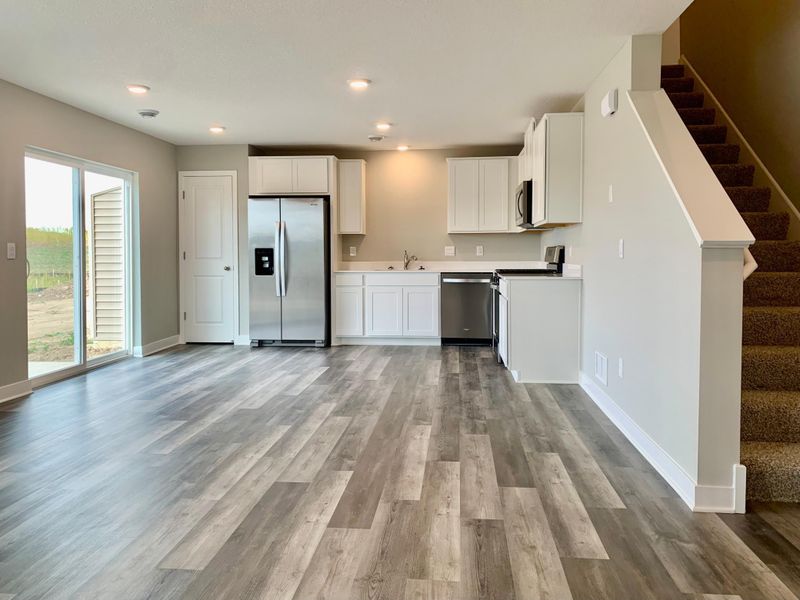 19344 136th Ave N, Rogers, MN 55374