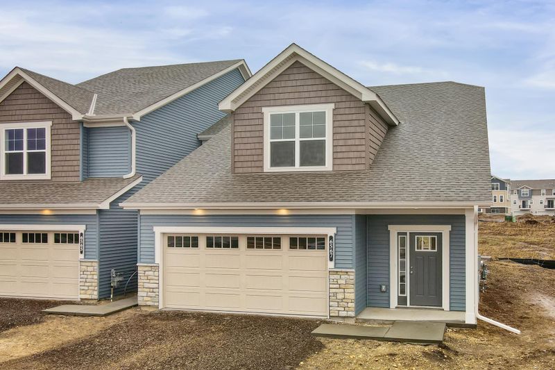6567 Jocelyn Ave S, Cottage Grove, MN 55016