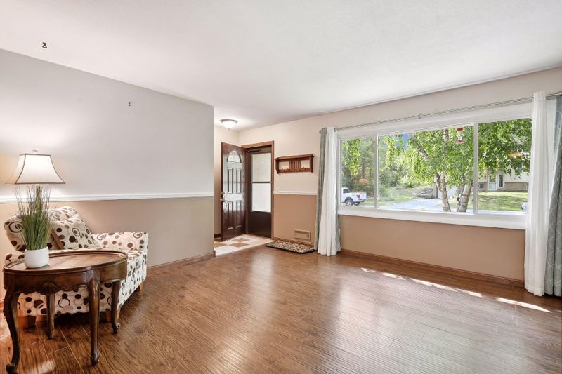 6408 Berkshire Ln N, Maple Grove, MN 55311