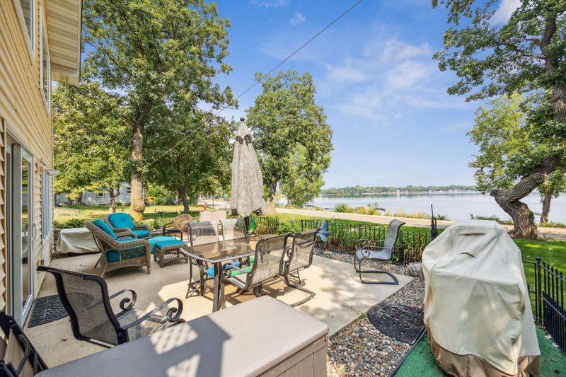 401 Highland Ave, Big Lake, MN 55309