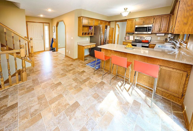 3370 Highland Ave, White Bear Lake, MN 55110