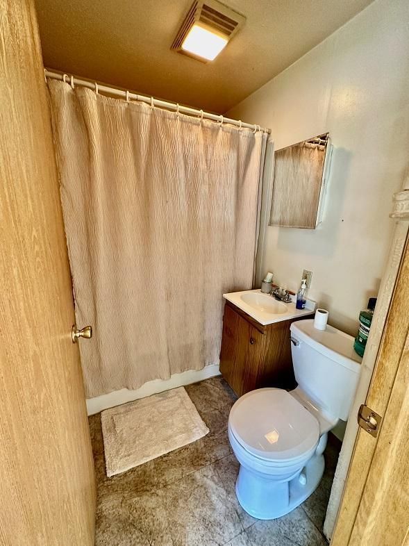 818 E Washington St, Durand, WI 54736