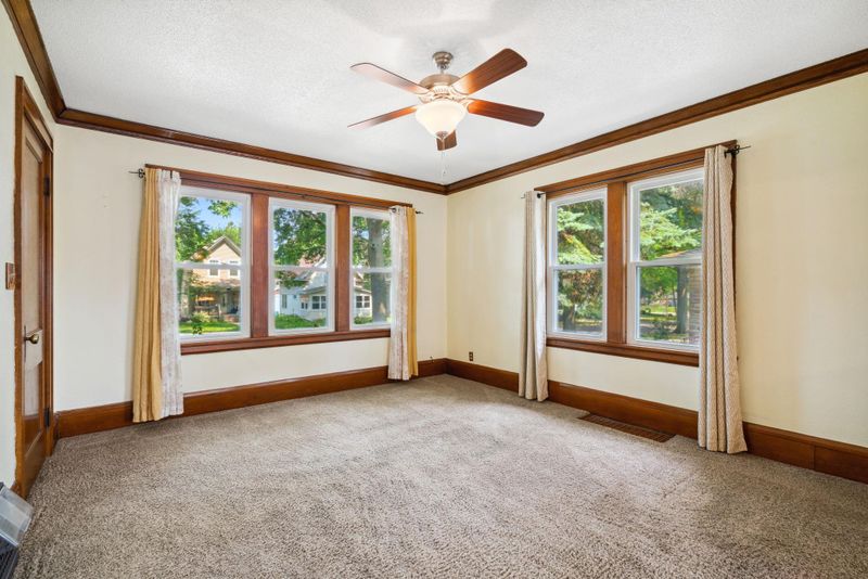610 Arlington Ave E, Saint Paul, MN 55130