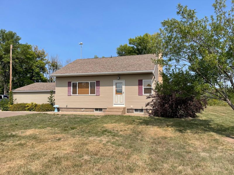 2452 Union Rd, Isle, MN 56342