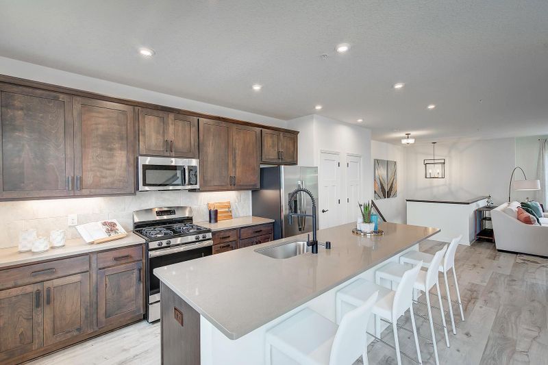 13644 Marsh View Trl, Rogers, MN 55374