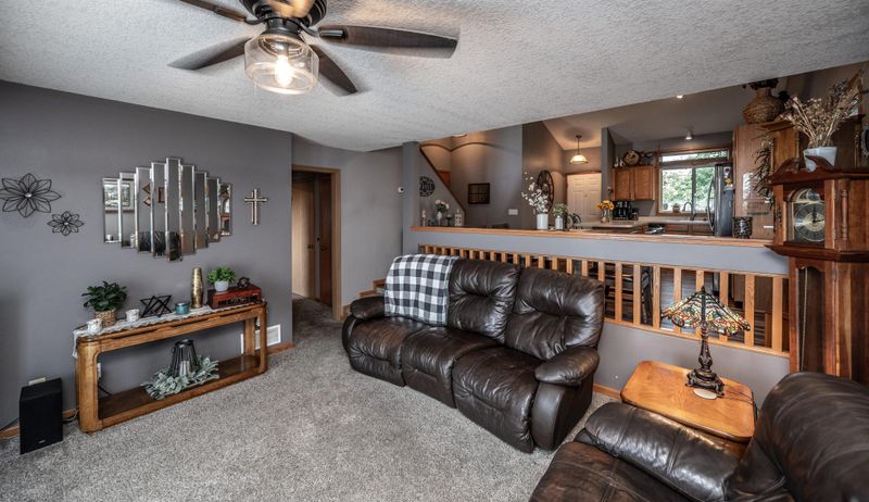 1579 Balinese St, Shakopee, MN 55379