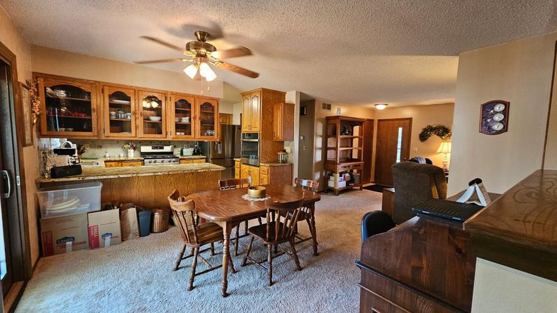 120 Ellington St, West Concord, MN 55985