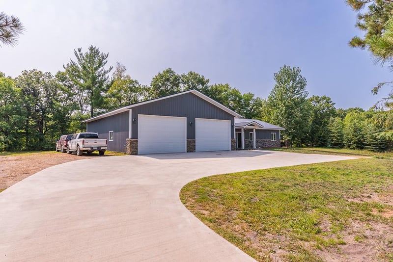 1759 Hummingbird Cir, Fort Ripley, MN 56449