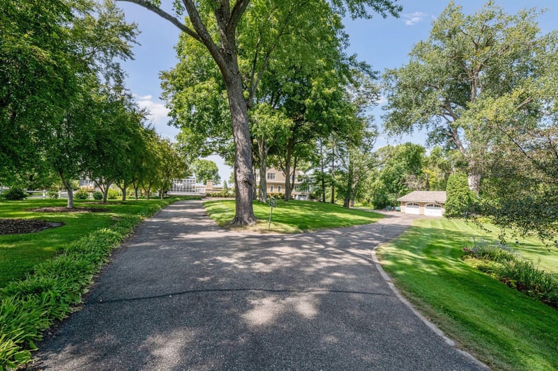 3020 North Shore Dr, Orono, MN 55391
