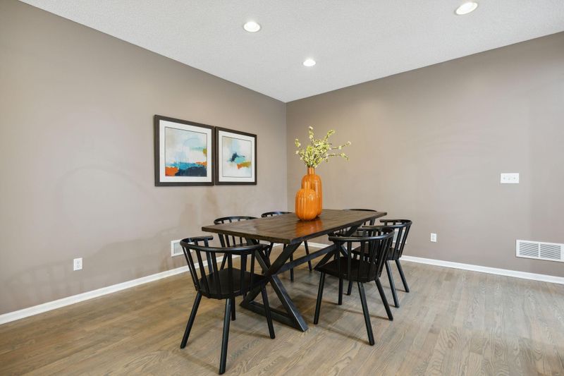 13453 Brick Pa #603, Rosemount, MN 55068