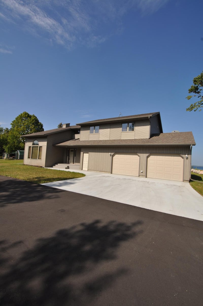 15492 Snowshoe Beach Rd, Lake Park, MN 56554